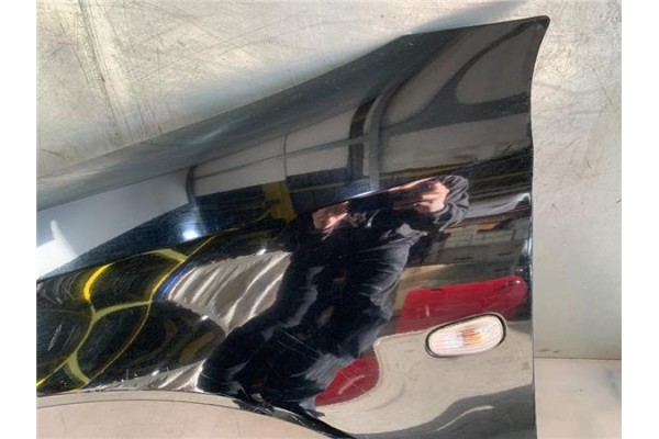 Recambio de aleta delantero izquierda para saab 9-3 berlina 1.9 tid referencia OEM IAM 12797540  