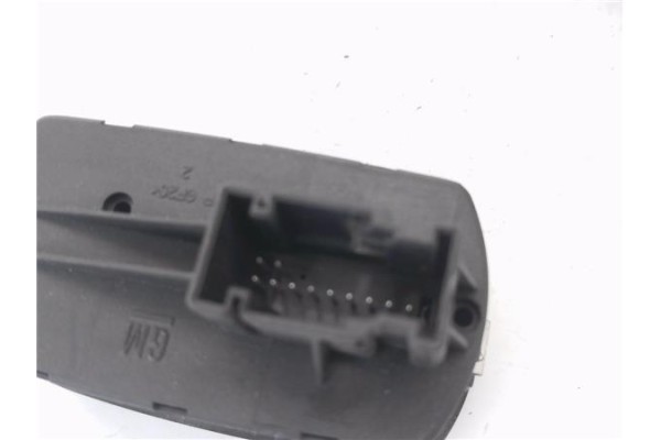 Recambio de mando elevalunas delantero izquierdo para opel corsa d 1.4 referencia OEM IAM 6240509  