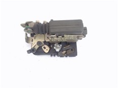 Recambio de cierre electromagnetico delantero derecho para renault master ii furgón (fd) 2.5 dci 120 referencia OEM IAM 82001471