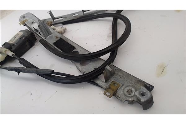 Recambio de mecanismo elevalunas delantero izquierdo para renault megane ii (bm0/1_, cm0/1_) 1.9 dci (bm0g, cm0g) referencia OEM