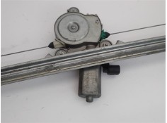 Recambio de mecanismo elevalunas delantero derecho para opel vivaro 1.9 dti referencia OEM IAM 37103001 4408555 