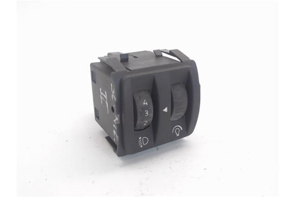 Recambio de mando de luces para renault scenic ii (jm) referencia OEM IAM 82001218058 08802012 