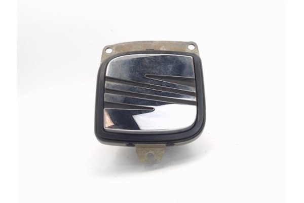 Recambio de cerradura porton para seat ibiza (6l1) 1.4 tdi referencia OEM IAM 1M0959781A  3B0959781B , AUDI | 5K6810773A , AUDI 