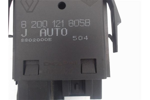 Recambio de mando de luces para renault scenic ii (jm) referencia OEM IAM 82001218058 08802012 
