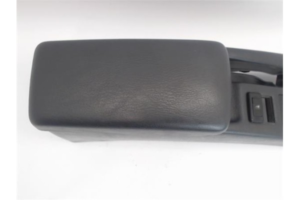 Recambio de reposabrazos para toyota celica coupé (_t18_) 1.6 sti (at180) referencia OEM IAM 5881120310  