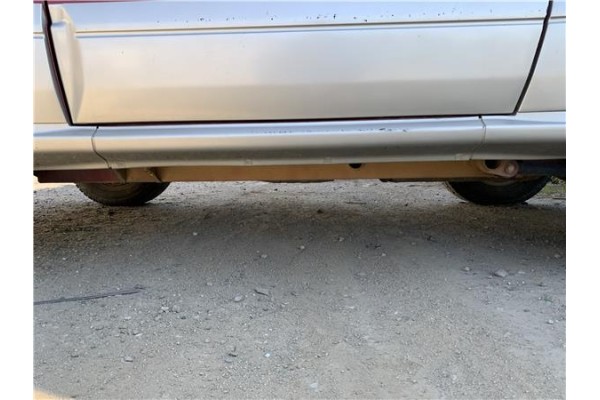Recambio de spoiler talonera lat. izquierda para suzuki vitara (se/sf/et) 1.6 i 16v (et, ta02) referencia OEM IAM 99000990YC082 