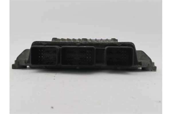 Recambio de centralita para mazda 2 (b2w) 1.4 cd referencia OEM IAM Y40118881A 3S6112A650LC 