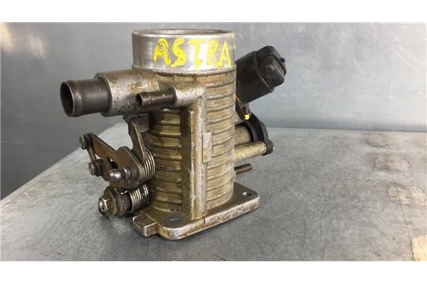 Recambio de caja mariposa aire para opel astra f berlina (1991) 1.6 i 16v referencia OEM IAM 17092059 2288 