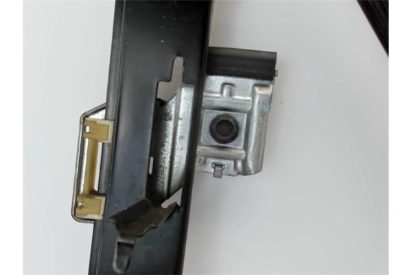 Recambio de mecanismo elevalunas delantero izquierdo para seat altea (5p1) referencia OEM IAM 5P0837401S  