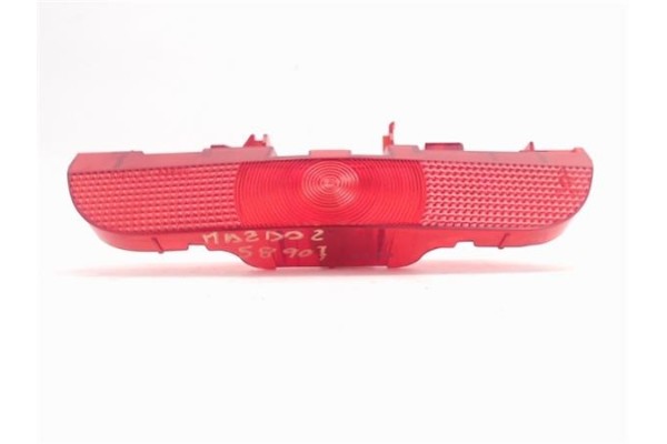 Recambio de luz central de freno para mazda 2 (b2w) 1.6 referencia OEM IAM D35051580C  