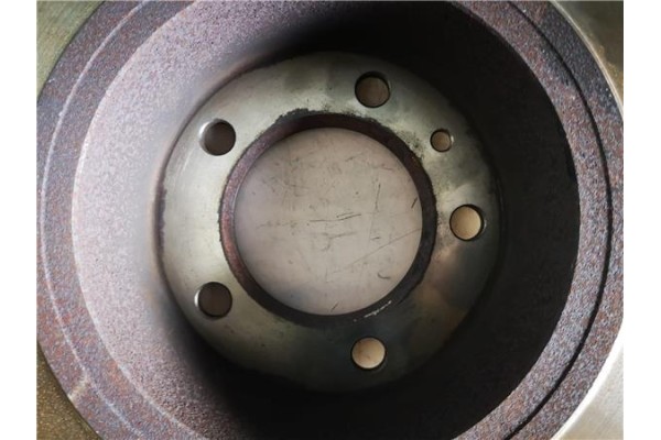 Recambio de disco freno delantero izquierdo para nissan almera (n16/e) 2.2 di referencia OEM IAM 402062F501 EST6001108C 41060BM5