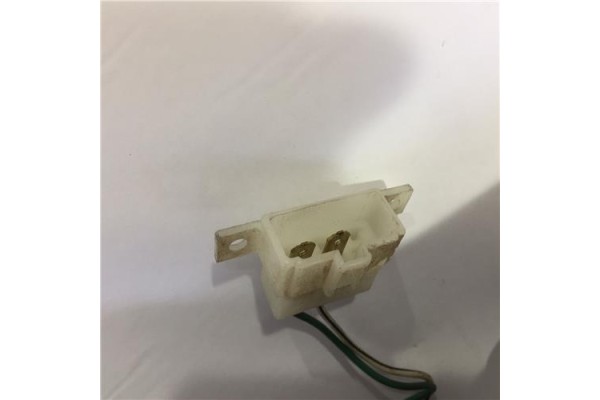 Recambio de piloto trasero izquierdo para daihatsu rocky hard top (f7, f8) 2.8 td referencia OEM IAM 22051459  
