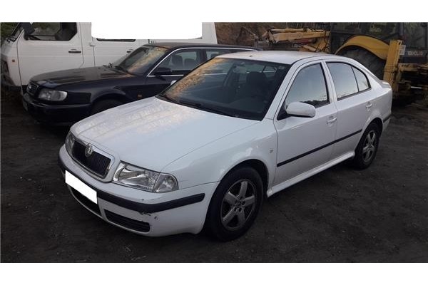 skoda octavia berlina (1u2) del año 2007