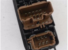 Recambio de mando elevalunas delantero izquierdo para renault megane ii ranchera familiar (km0/1_) 1.5 dci referencia OEM IAM 82