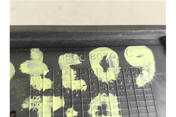 Recambio de mando elevalunas delantero izquierdo para renault megane ii ranchera familiar (km0/1_) 1.5 dci referencia OEM IAM 82