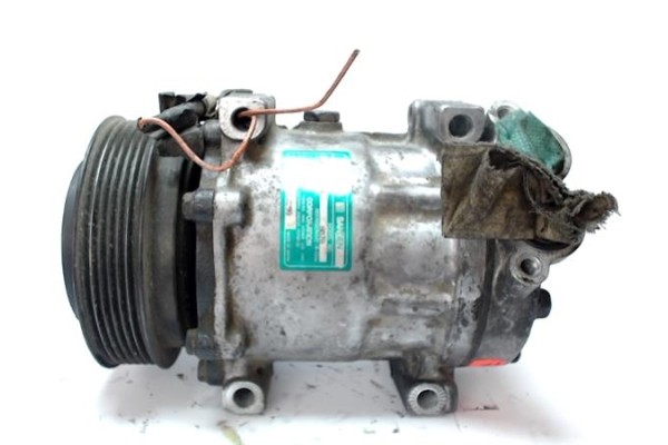 Recambio de compresor aire acond. para renault safrane (b54) 2.0 2.2 dt (b54g) referencia OEM IAM 7700112299 699057 7700859676D 