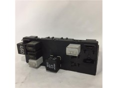 Recambio de caja fusibles/rele para audi a3 (8p1) 1.9 tdi ambiente referencia OEM IAM 8P0907279A F005V00219 