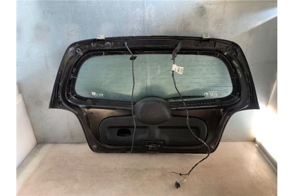 Recambio de porton trasero para renault twingo ii 1.2 16v (c06c, c06d, c06k) referencia OEM IAM 901004681R 901009346R 