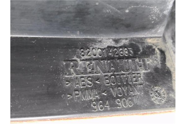 Recambio de piloto trasero derecho para renault megane ii ranchera familiar (km0/1_) 1.5 dci referencia OEM IAM 8200142683  