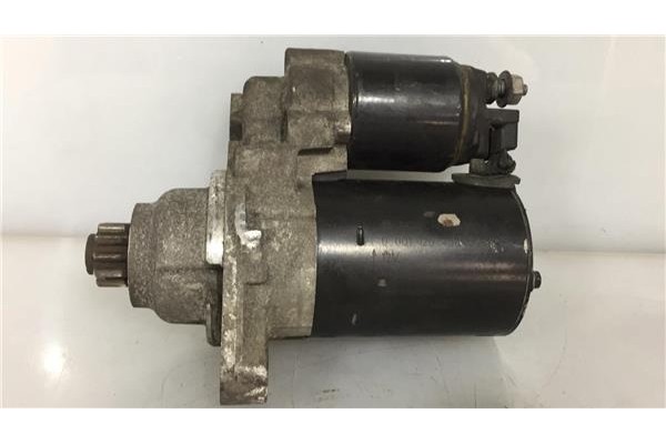 Recambio de motor arranque para volkswagen polo iv (9n1) 1.4 16v referencia OEM IAM 02T911023G 0001120400 