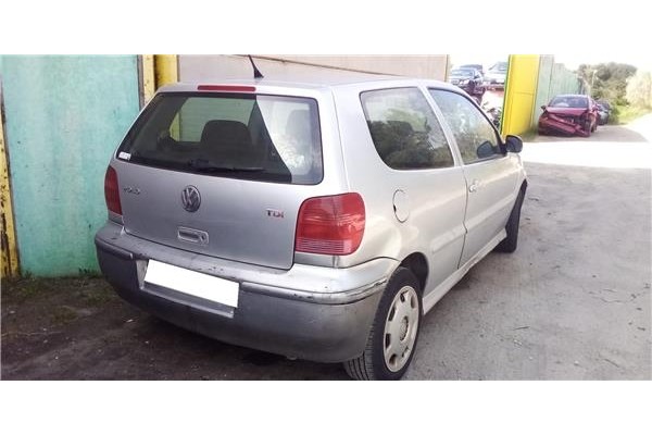 volkswagen polo berlina (6n2)(1999 ) del año 