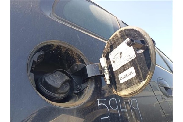 Recambio de tapa exterior combustible para opel meriva 1.7 cdti referencia OEM IAM 5182977  