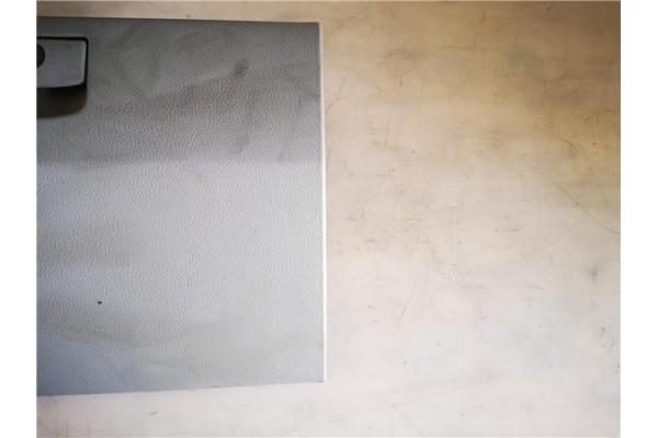 Recambio de guantera salpicadero para kia sorento (bl) 2.5 crdi referencia OEM IAM 845103E010CY  