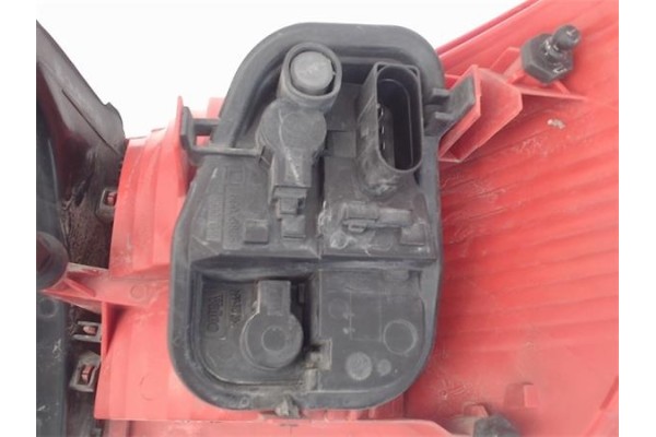 Recambio de piloto trasero izquierdo para audi a6 avant (4f5) 2.8 fsi referencia OEM IAM 4F5945095L 2221501 4F5945095D , AUDI | 