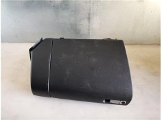 GUANTERA SALPICADERO BP4S64030G02 