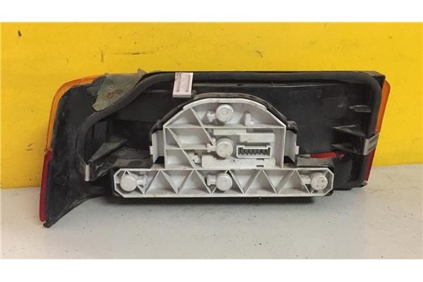 Recambio de piloto trasero derecho para peugeot 309 1.3 referencia OEM IAM   