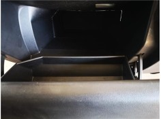 Recambio de guantera salpicadero para mazda 3 berlina (bk) 1.6 cd active+ xcite referencia OEM IAM BP4S64030G02  