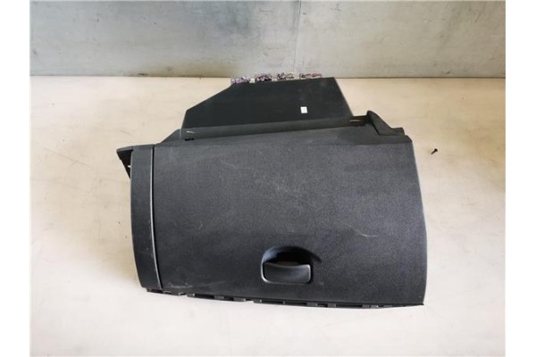 Recambio de guantera salpicadero para renault clio iii 1.5 dci (br17, cr17) referencia OEM IAM 8200407712 8200407713 