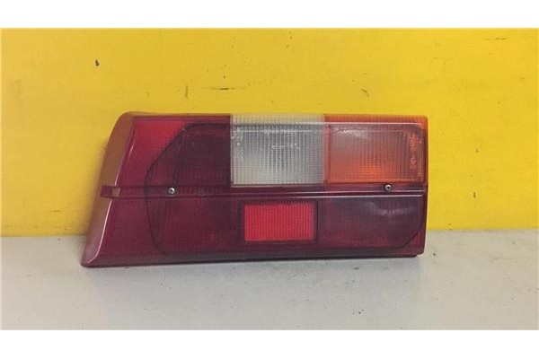 Recambio de piloto trasero derecho para talbot samba (51a) 1.1 referencia OEM IAM E2782  