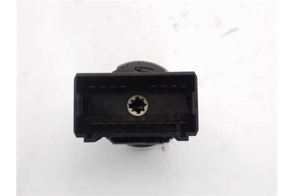 Recambio de mando de luces para skoda rapid (nh) referencia OEM IAM 5JA941531F  