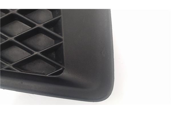 Recambio de faro antiniebla para mazda 2 (b2w) 1.6 referencia OEM IAM 3M7119952B D35051680 
