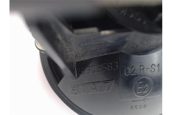 Recambio de piloto trasero izquierdo para fiat coupe (175) 1.8 16v referencia OEM IAM 26303563  