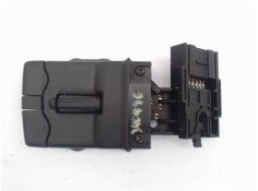 Recambio de mando multifuncion para renault megane ii berlina 5p referencia OEM IAM 8200103769  