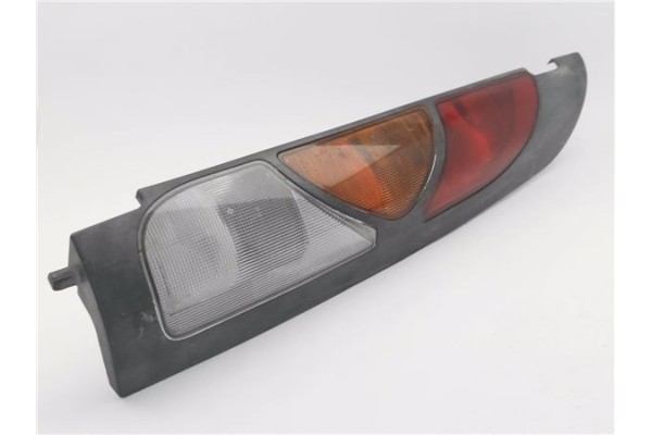 Recambio de piloto trasero derecho para renault kangoo i (f/kc0) 1.9 1.4 rapid plus referencia OEM IAM E26131  