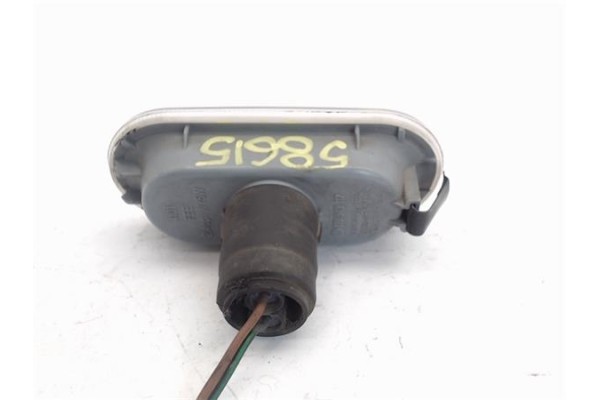 Recambio de intermitente delantero dcho para volkswagen golf iv variant (1j5) 1.9 highline referencia OEM IAM 1J0949117  3B09491