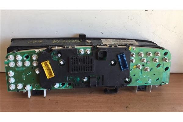 Recambio de cuadro completo para citroen xantia berlina 2.0 hdi 90 referencia OEM IAM 9637657180L00 216561027A 