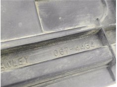 Recambio de piloto trasero central para mazda 323 berlina (bg) 1.4 classic referencia OEM IAM 0674434  