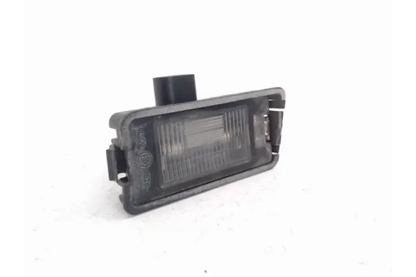 Recambio de piloto matricula trasero derecho para seat ibiza (6l1) 1.9 tdi referencia OEM IAM 5P0943021  1M6943021 , SEAT