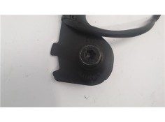 Recambio de anclaje cinturon delantero izquierdo para mazda 2 (b2w) 1.6 referencia OEM IAM BAA140057  