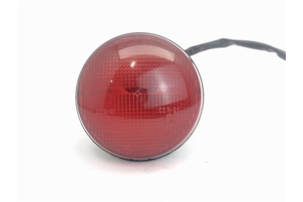 Recambio de piloto trasero derecho para fiat coupe (175) 1.8 16v referencia OEM IAM 26303562  