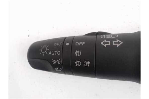 Recambio de mando de luces para nissan note (e11e) referencia OEM IAM 25540ED50A  