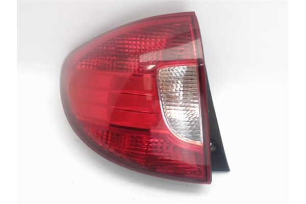 Recambio de piloto trasero izquierdo para kia rio (bc) referencia OEM IAM   