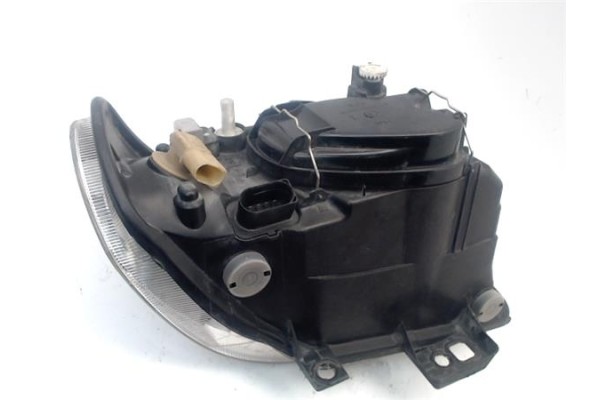 Recambio de faro delantero izquierdo para peugeot 407 2.0 hdi 135 referencia OEM IAM 620890  