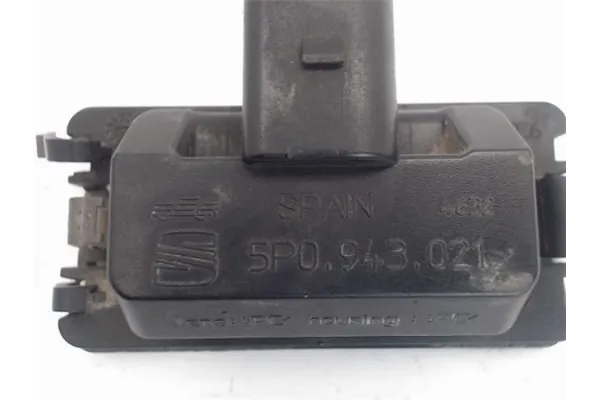 Recambio de piloto matricula trasero izquierdo para seat ibiza (6l1) 1.9 tdi referencia OEM IAM 5P0943021  1M6943021 , SEAT