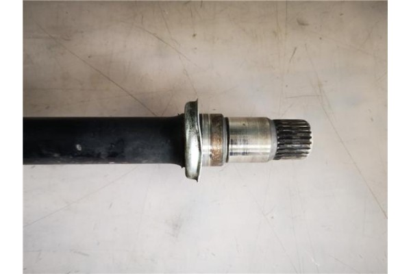 Recambio de palier delantero derecho para toyota corolla (e12) 2.0 d-4d referencia OEM IAM 4341002270 6202234 4342002300 , TOYOT