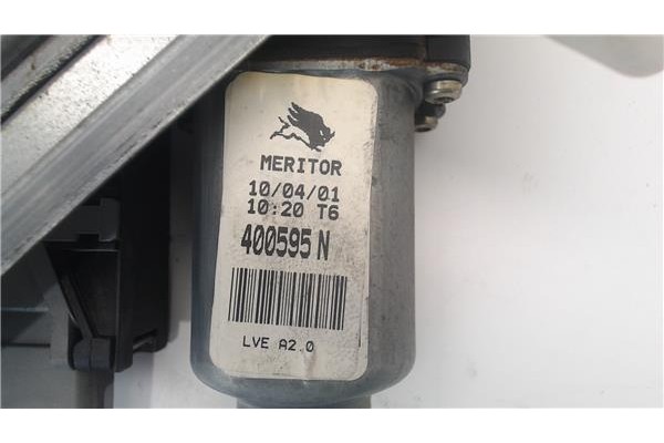 Recambio de mecanismo elevalunas delantero derecho para citroen xsara berlina referencia OEM IAM 400595N  